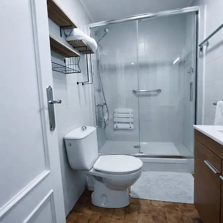 Piso Luminoso, Amplio Y Tranquilo En Casco Viejo Apartament Bilbao
