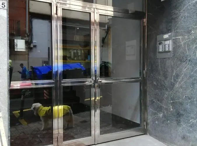 Piso Luminoso, Amplio Y Tranquilo En Casco Viejo * Бильбао