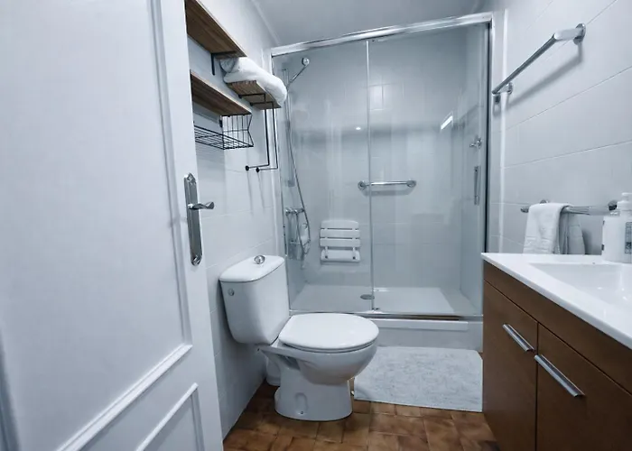 Piso Luminoso, Amplio Y Tranquilo En Casco Viejo Апартаменты Бильбао